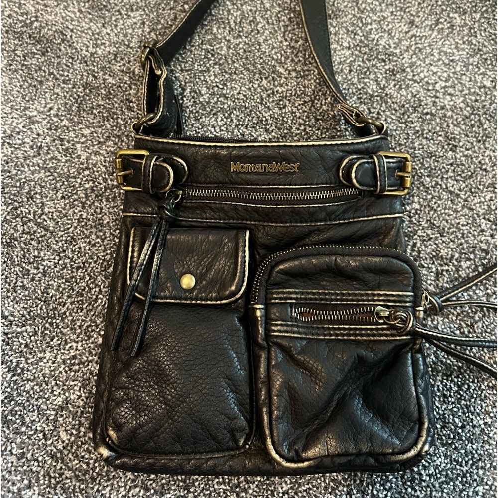 Vintage Montana west crossover purse